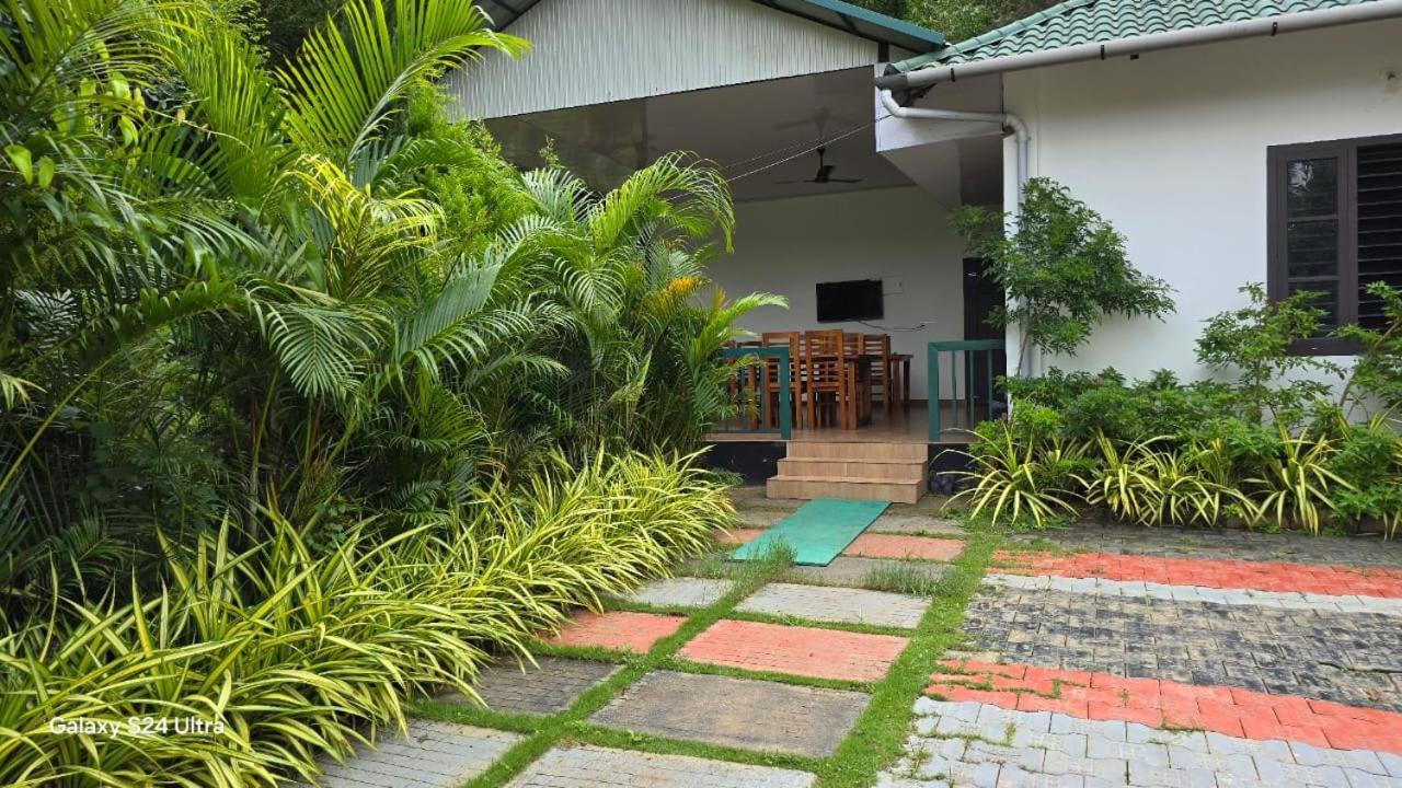 Green Aura Private Villas Sultan Bathery Exterior foto